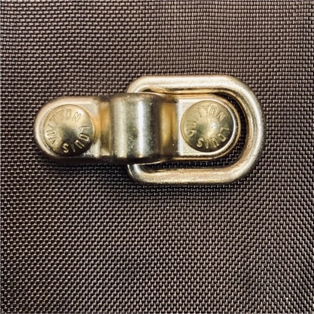 Louis Vuitton authentic louis